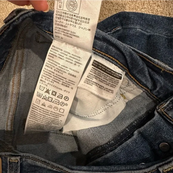 Levi’s Wedgie Straight Denim Jeans - Picture 3 of 5